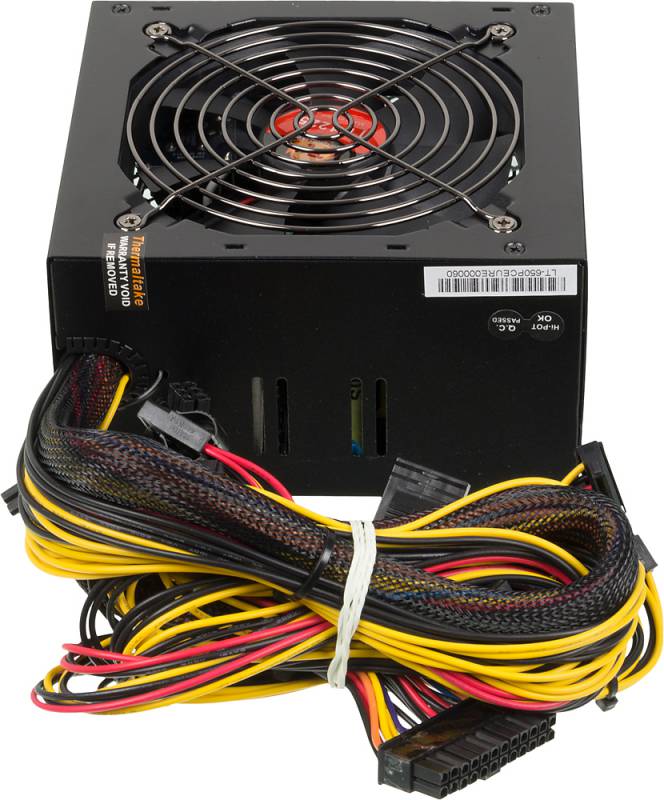 Блок питания Thermaltake ATX 650W LT-650P (24+4+4pin) APFC 120mm fan 5xSATA RTL